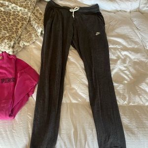 Nike joggers